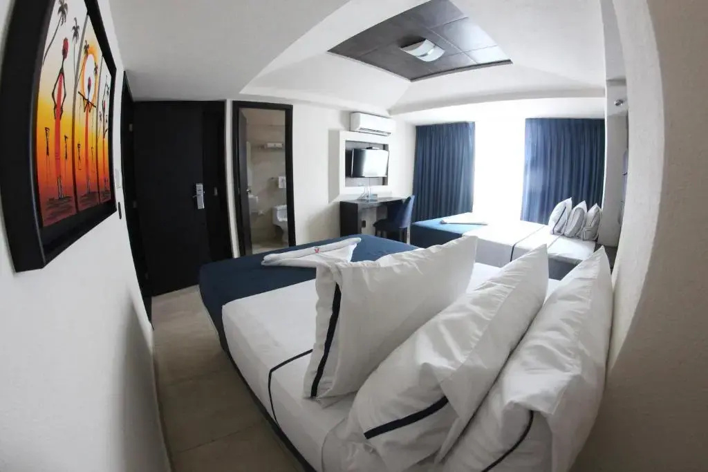Hotel Portonovo Plaza Malecón - Chambres