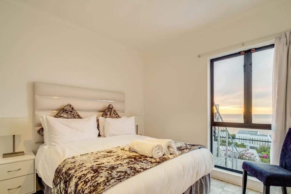 Camps Bay Holiday Villa With Sunset Views Sunset Views — 5