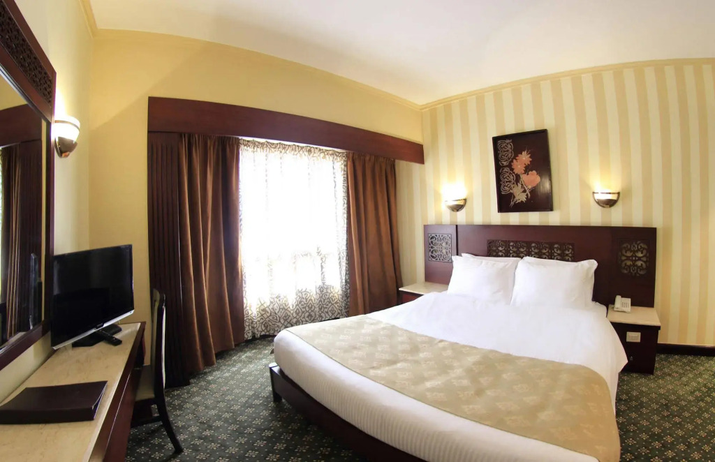 Pyramisa Downtown Residence - фото 20