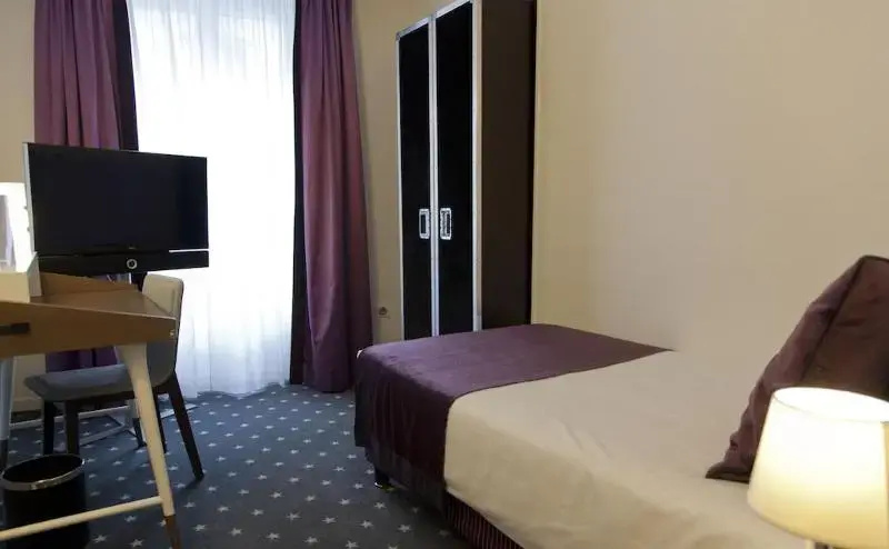 Classic Single room