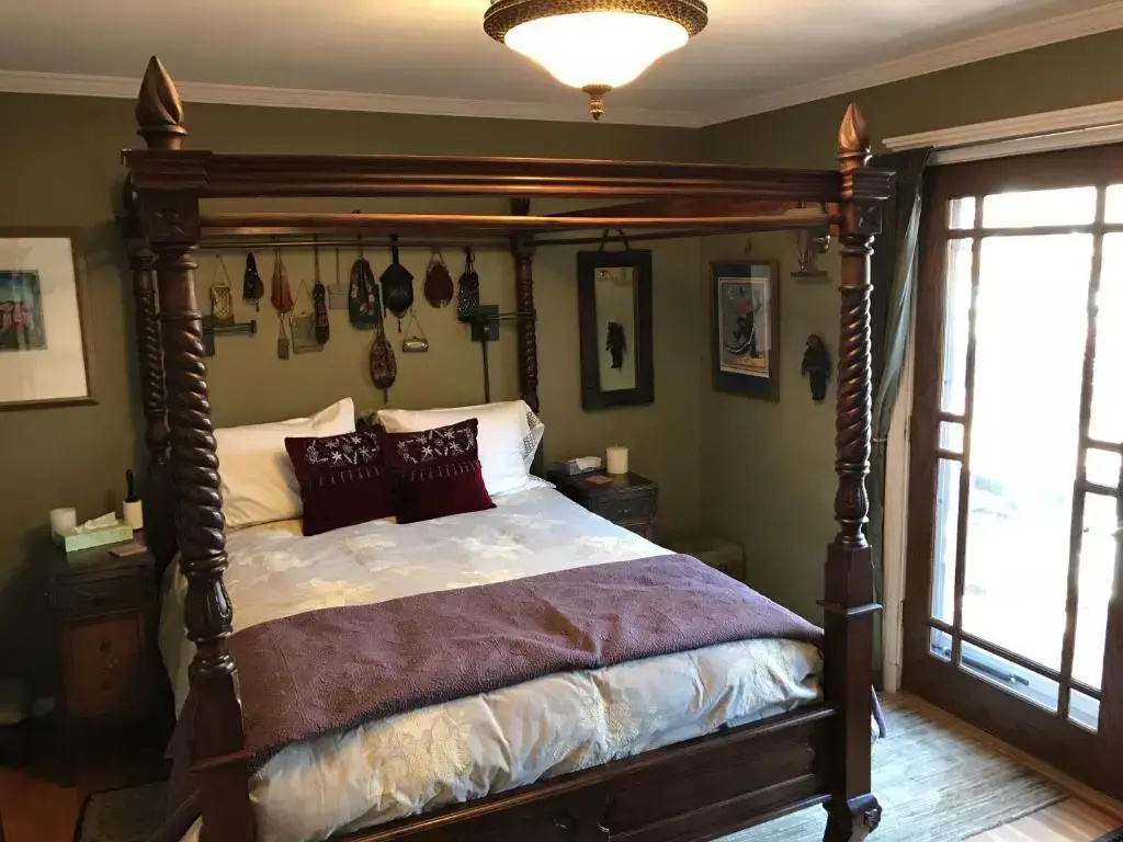 Standard Double room with garden view (full double bed)
