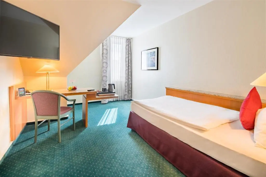 PLAZA INN Blankenburg Ditzingen, Sure Hotel Collection - Chambres