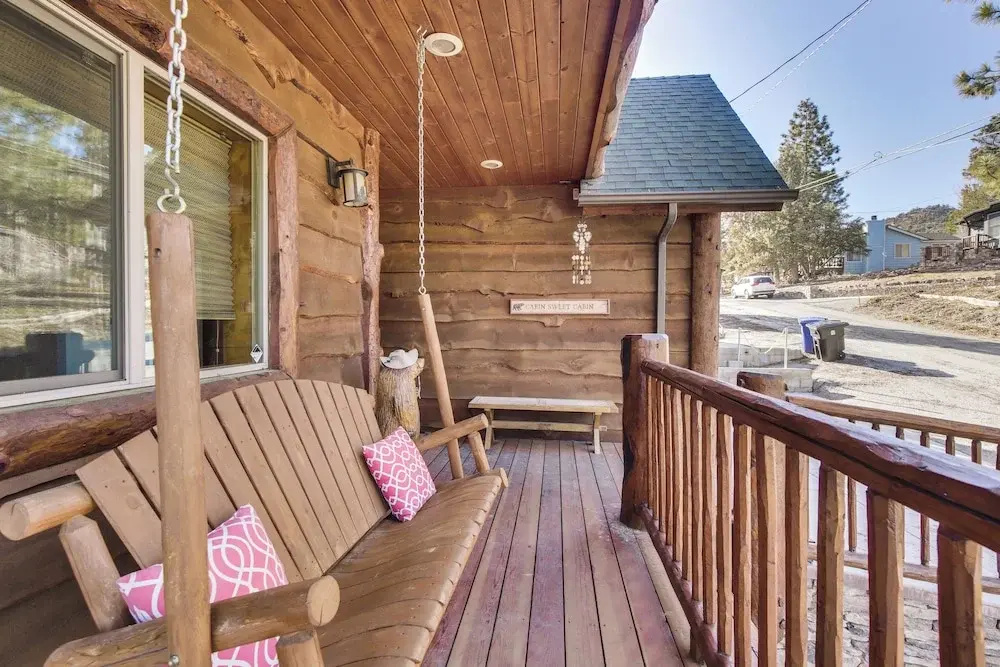 4 Mi to Snow Summit: Cabin w/ Mtn Views & Decks