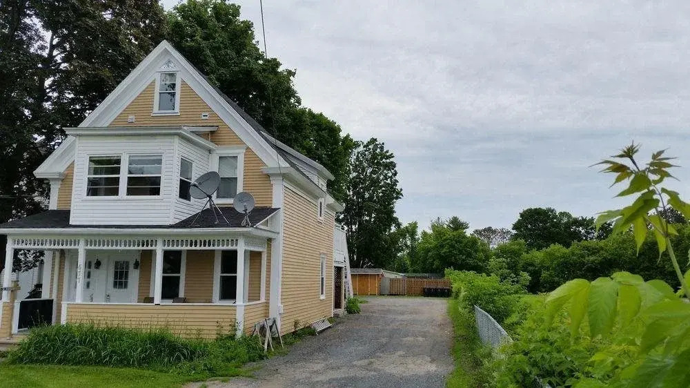 Work-Play Suites - St. Marys