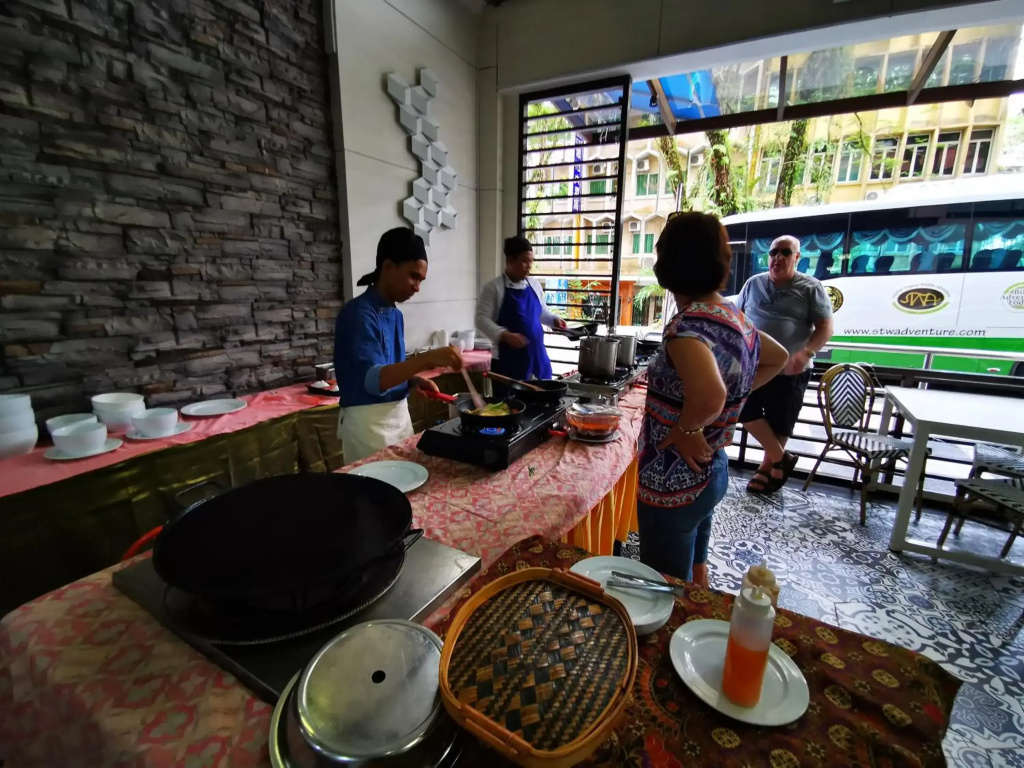 Hotel Sandakan - фото 31