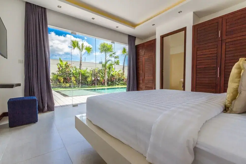 3 Bedrooms Family Villa with view