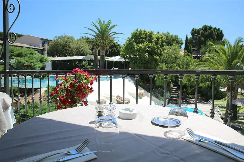 Balcony & Terrace
