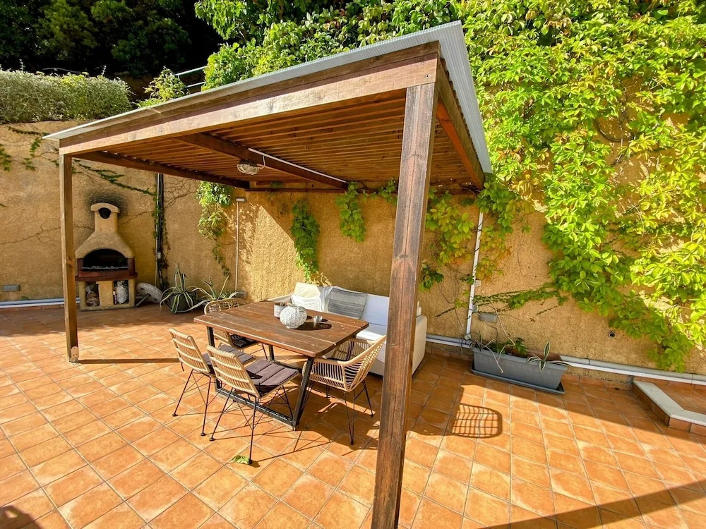 Europa,2br,2bth Villa With Private Pool And Stunning Sea Views