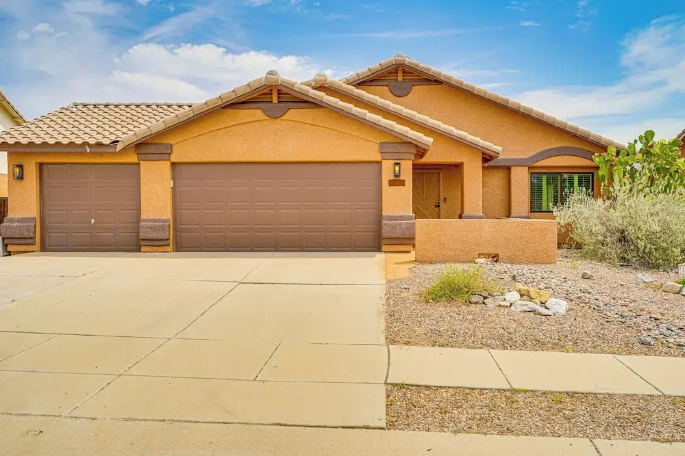Heated Pool & Spa: Catalina Mtn-view Home!