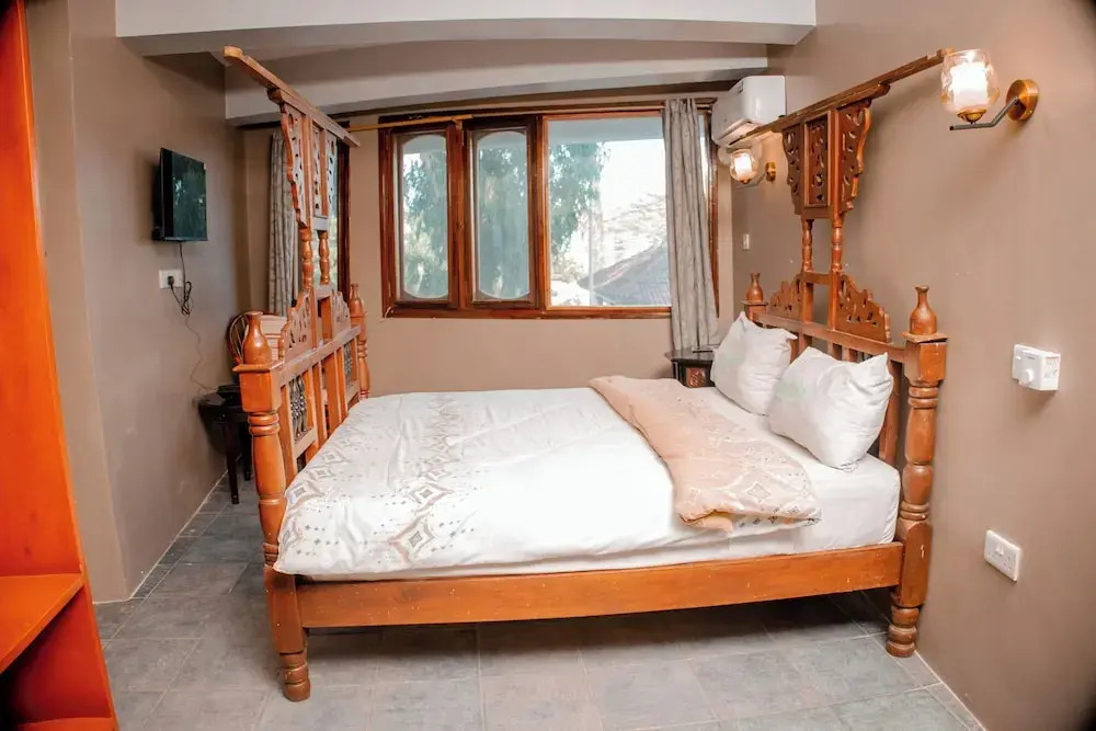 Serene Annex Hotel and Apartment — фото 2