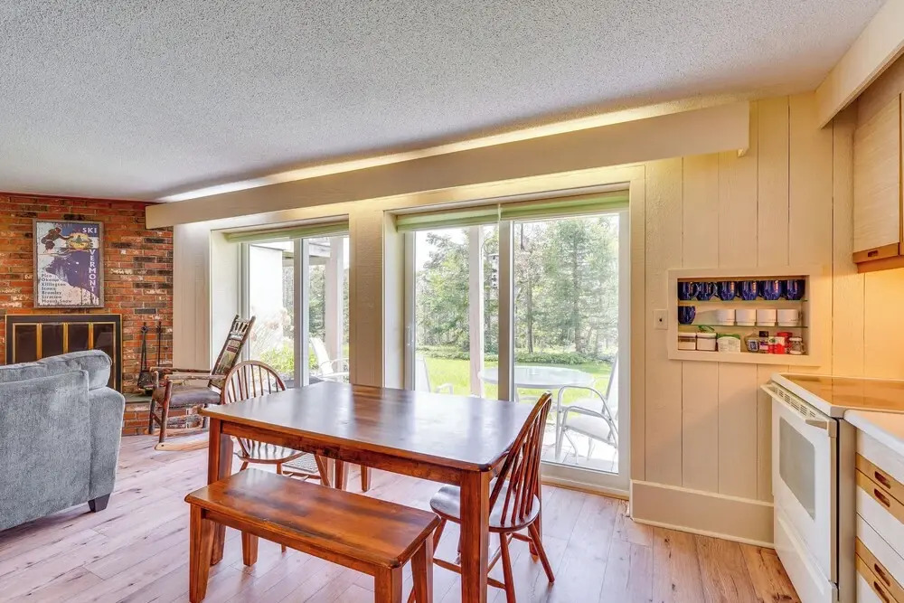 Ski-in/ski-out Peru Condo w/ Fire Pit & Grill! - фото 2