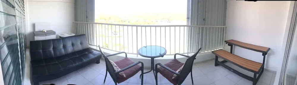 East Island Waterfront Suites — фото 5