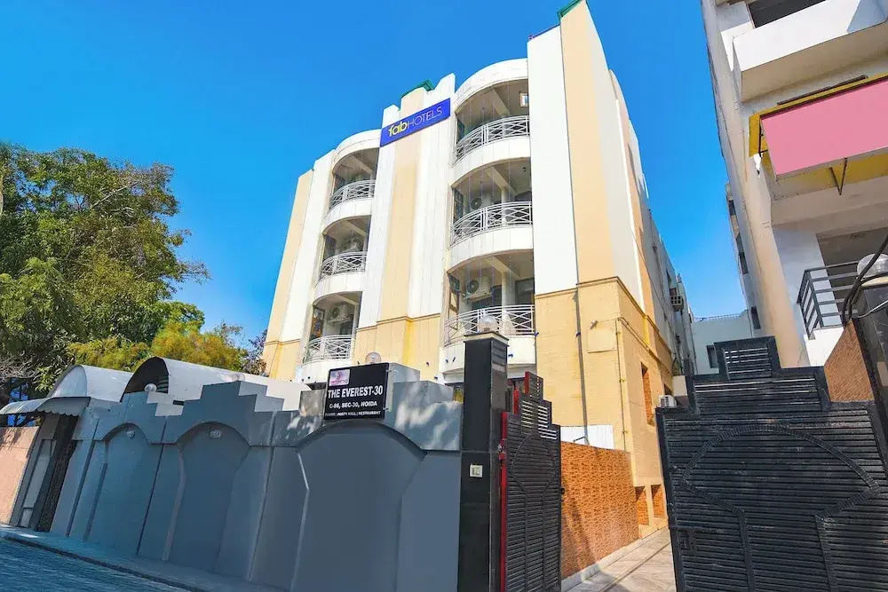 FabHotel Prime Prathana