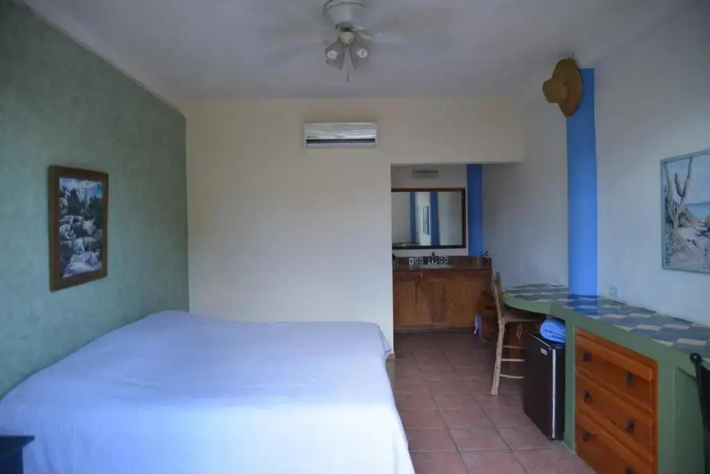 Economy room