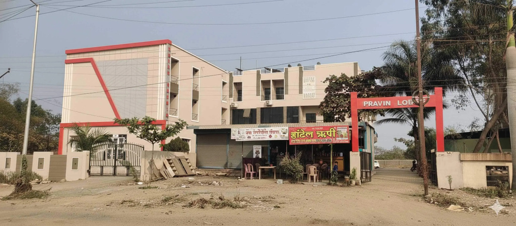 SPOT ON 73780 Hotel Pravin