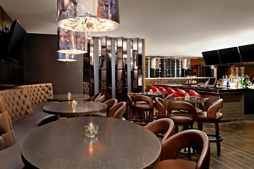 Four Points by Sheraton Hotel & Suites Calgary West - Général