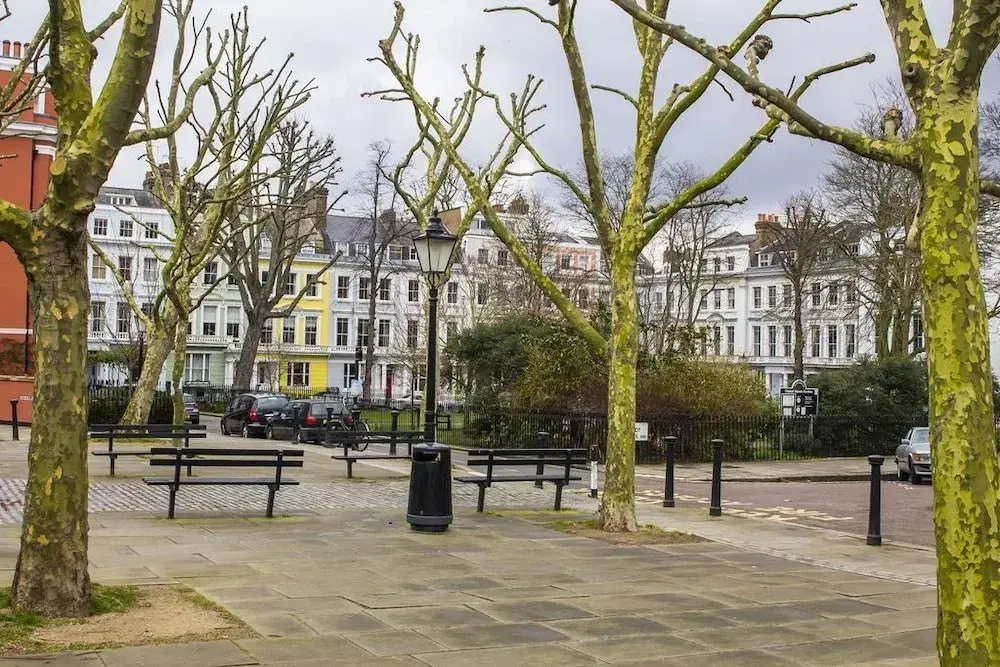 Stylish and Chic Regents Park Two bed