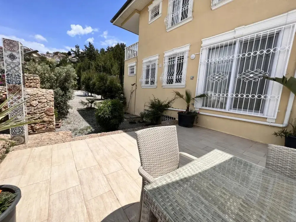 Dazzling Villa with Private Pool in Alanya