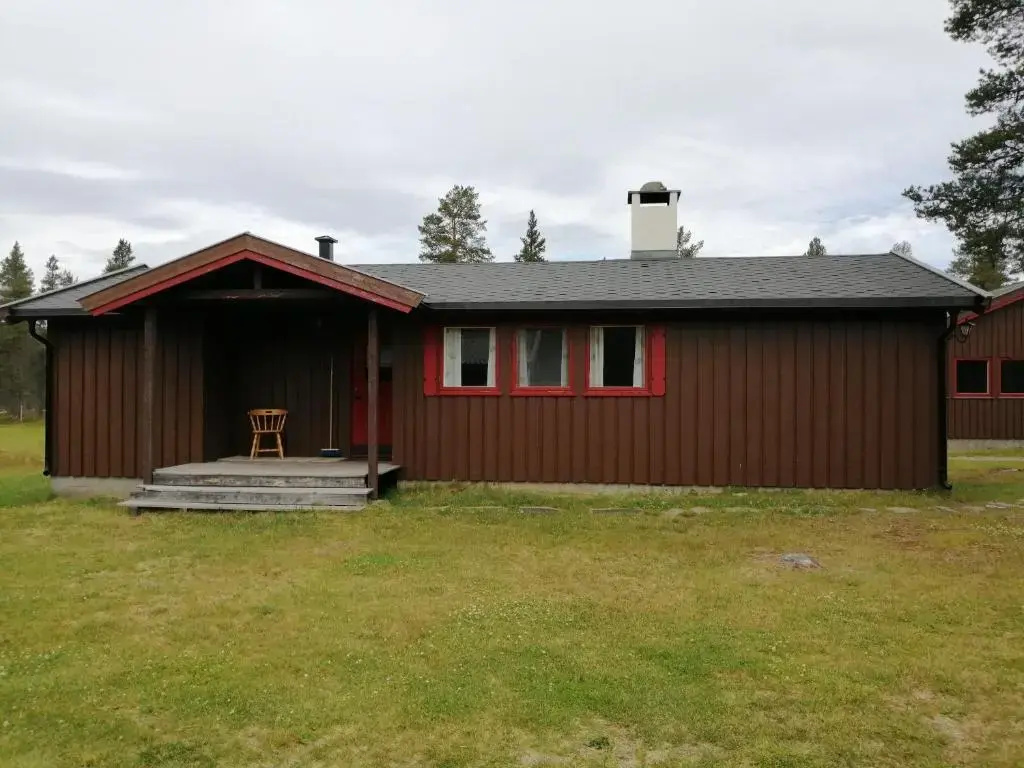 3 Bedrooms Cottage
