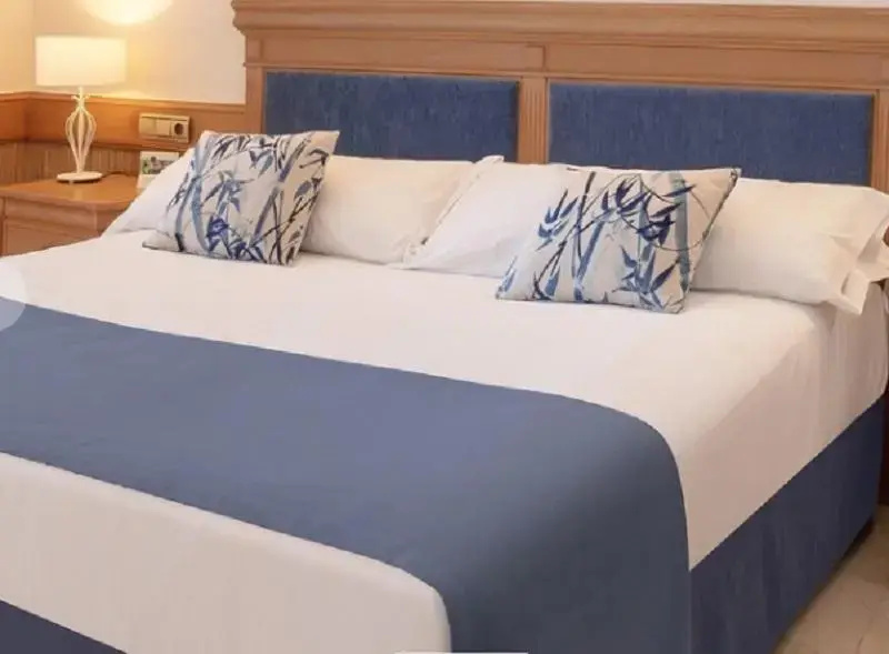 Superior Double room with view (full double bed)