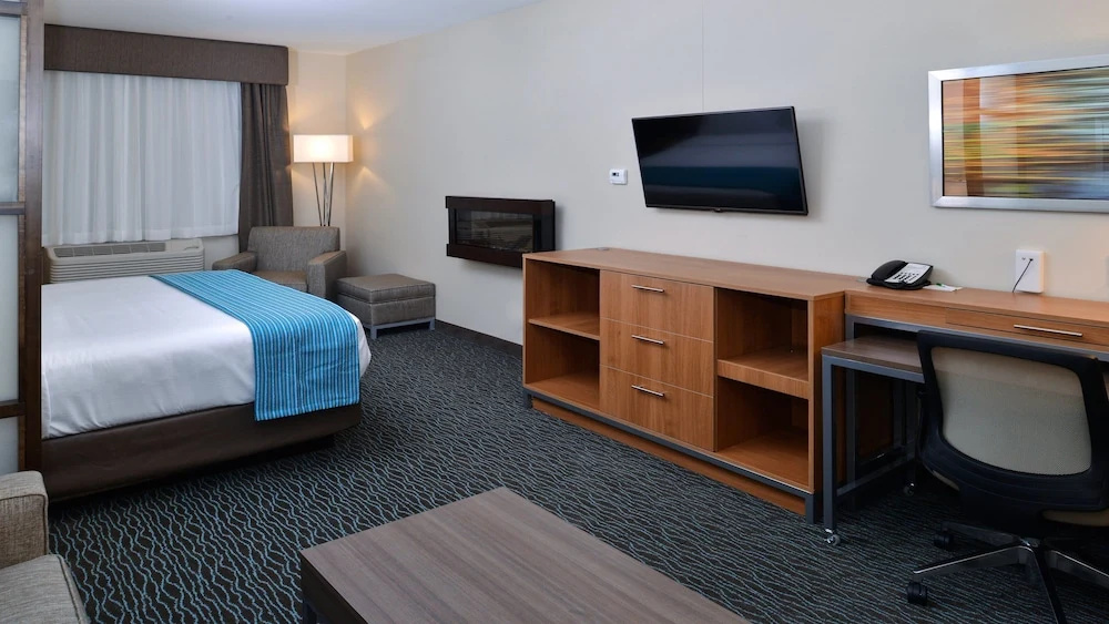 Holiday Inn Hotel & Suites Edmonton Airport & Conference Ctr by IHG - Chambres