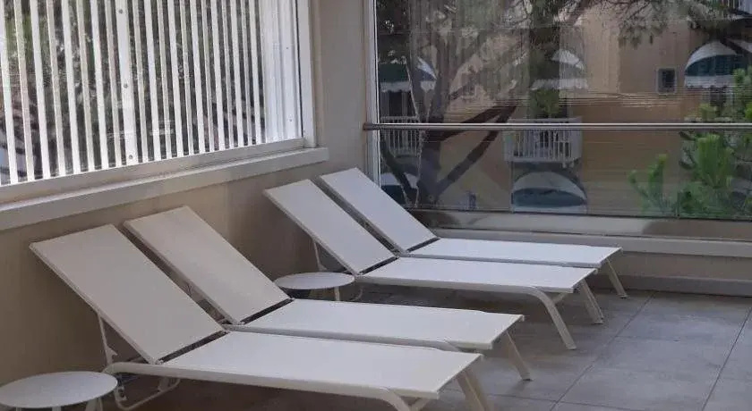 Balcony & Terrace