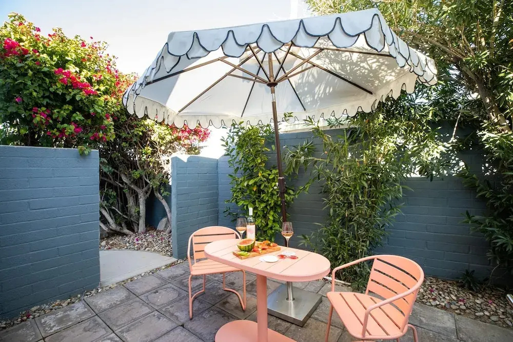 3 Private Rooms At The Wesley Hotel Perfect for Group Stays