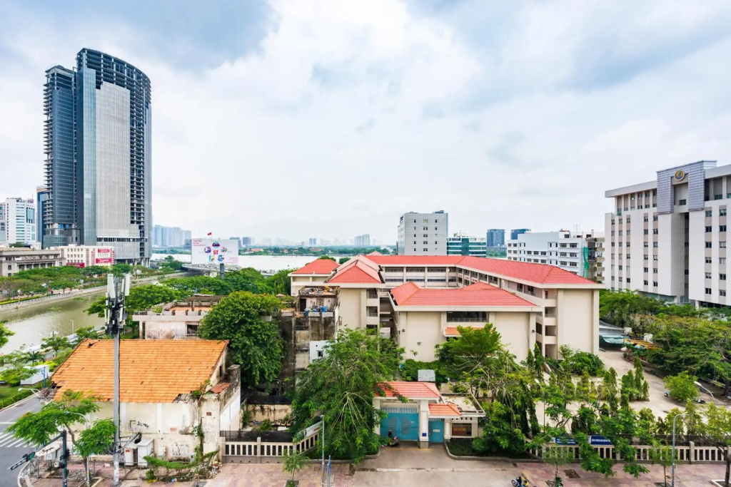 18-Bitexco & River View-Studio-Hana's Apart