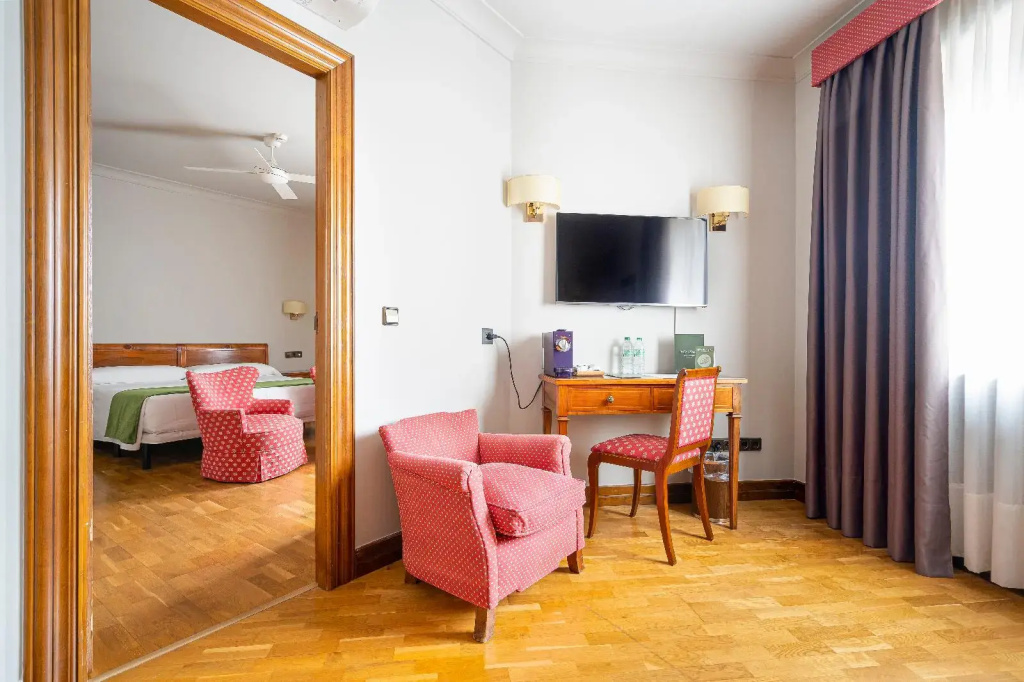 Hotel photo 21
