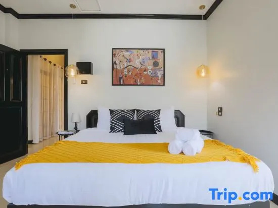 Wink City 1 Patong Beach 4 Bedrooms