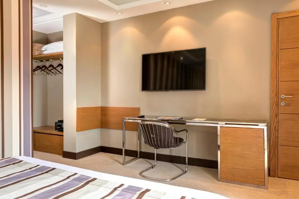 Hotel photo 37