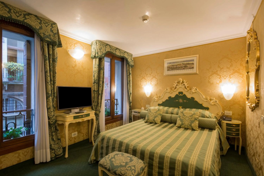 Hotel photo 23