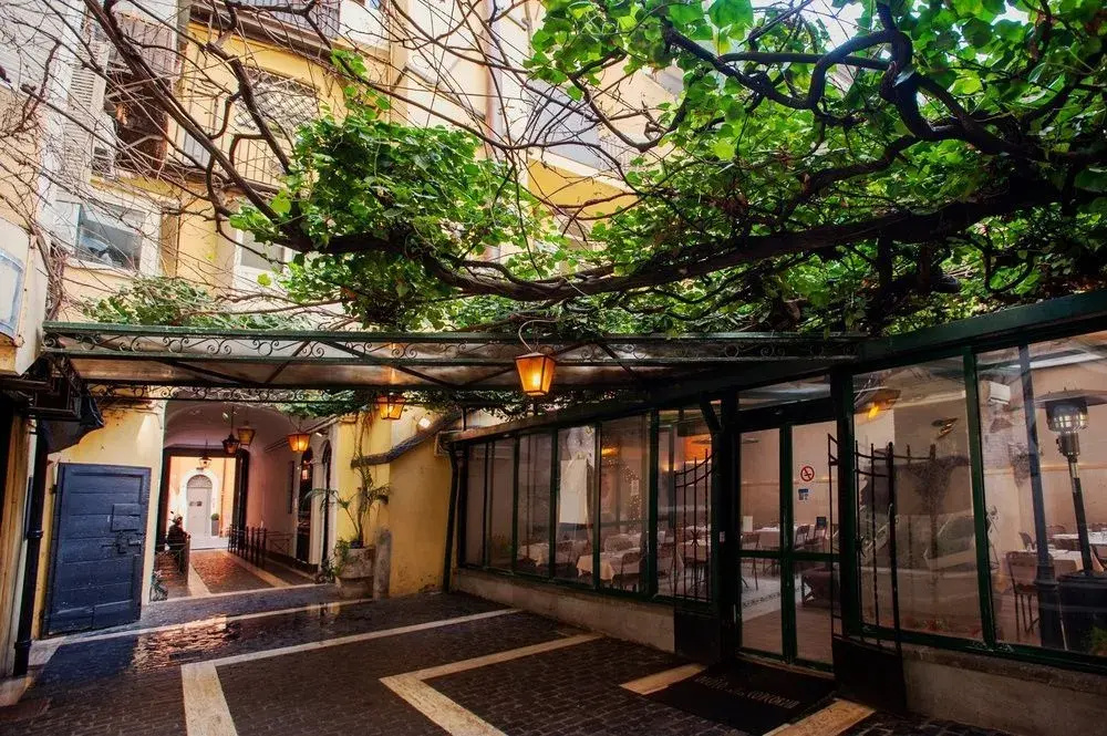 Croce - WR Apartments