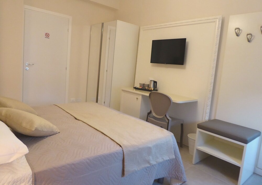 B&B Fablas — 3