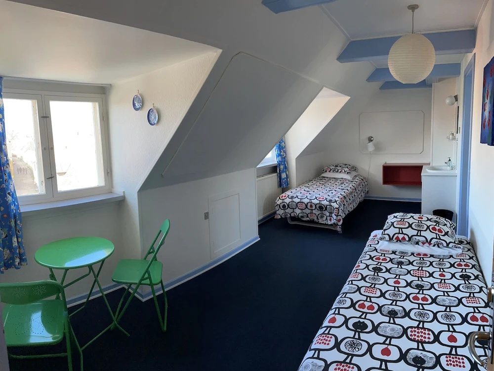 Standard Family room