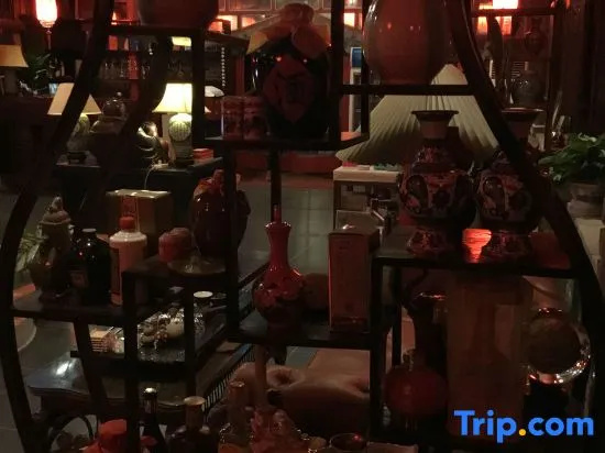 Food & Beverage