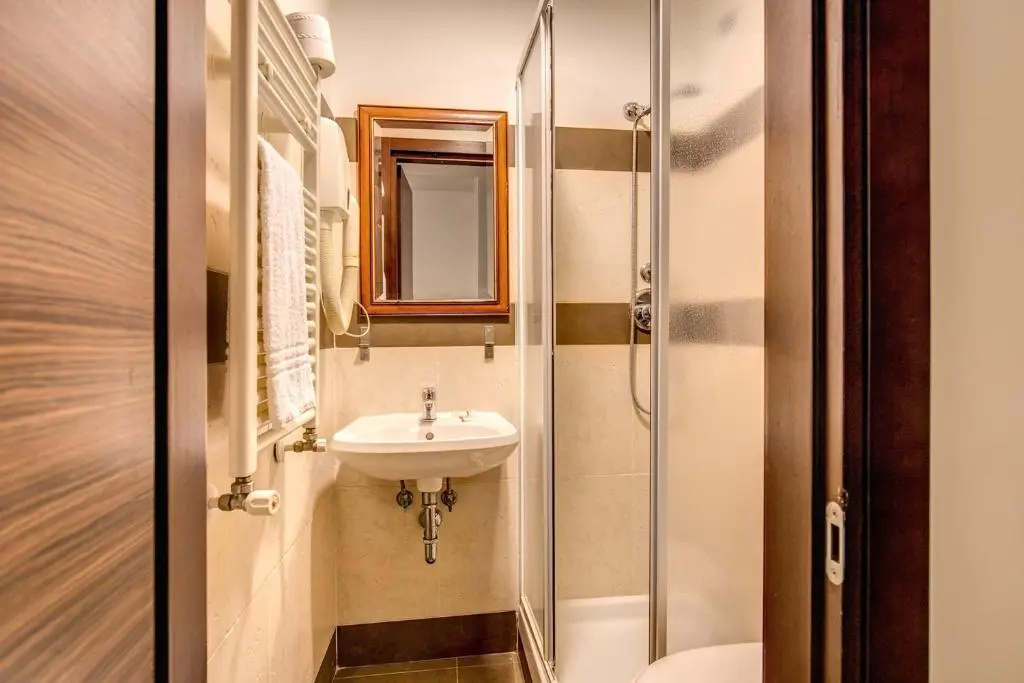 The Strand Hotel - Chambres