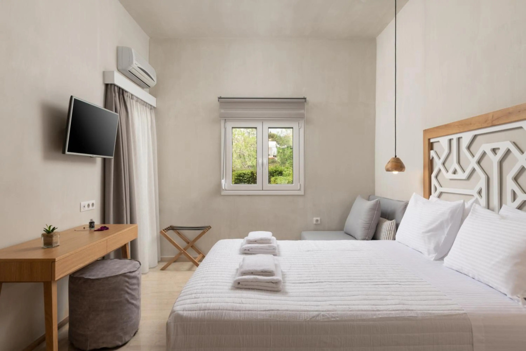 Apollo Apartments — 3