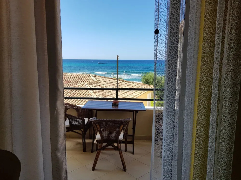 Corfu Glyfada Menigos Resort