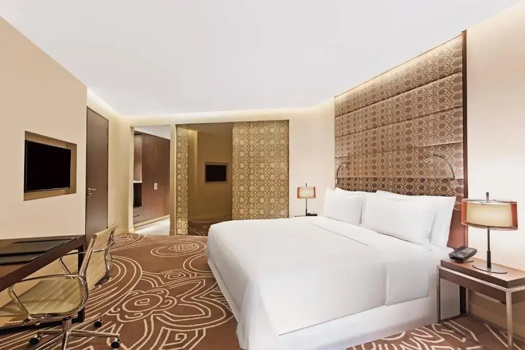 Crowne Plaza Dhaka Gulshan - фото 16