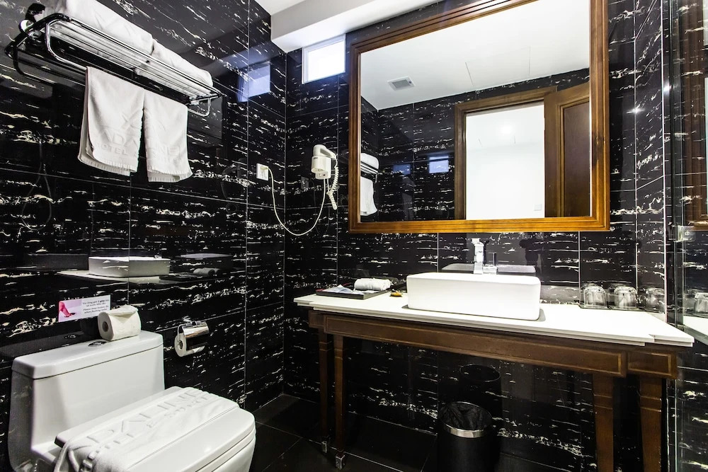 Adaline Hotel & Suite Danang