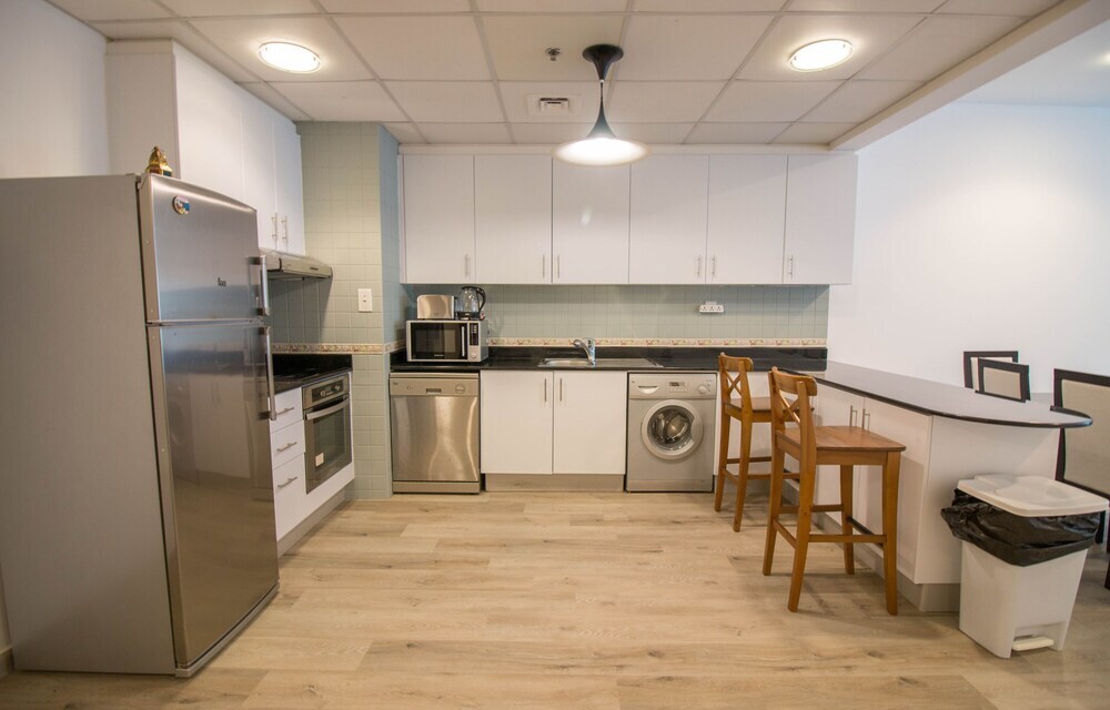 gallery_image_hidden_19