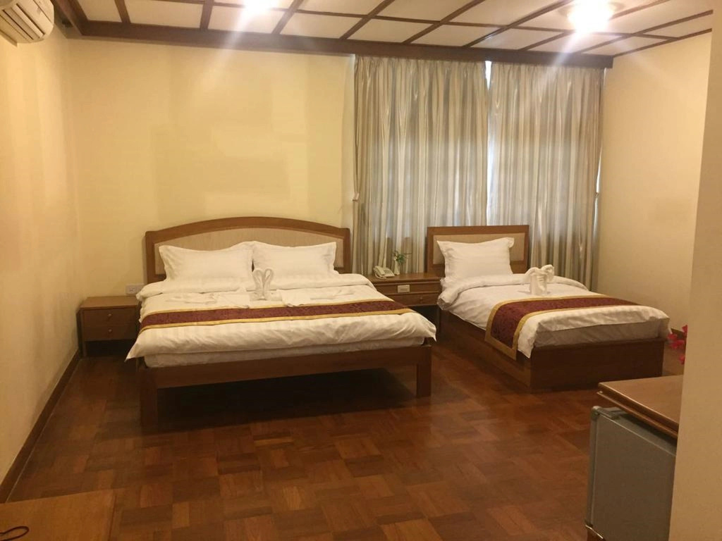 Sedona Hotel Inya Wing - Chambres