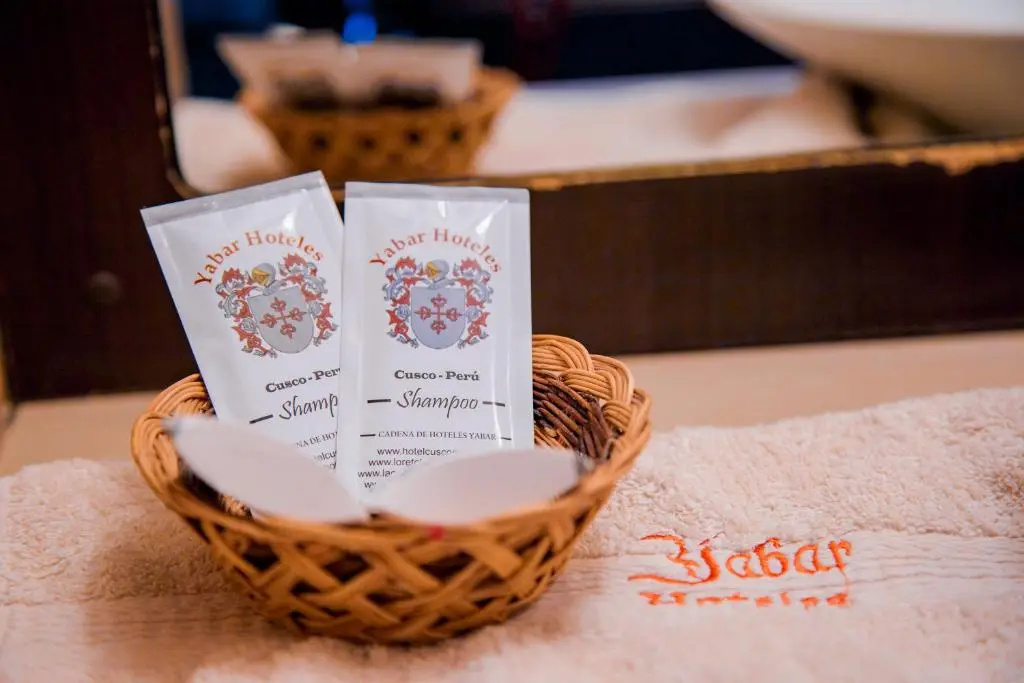 Yabar Hotel Plaza - Chambres