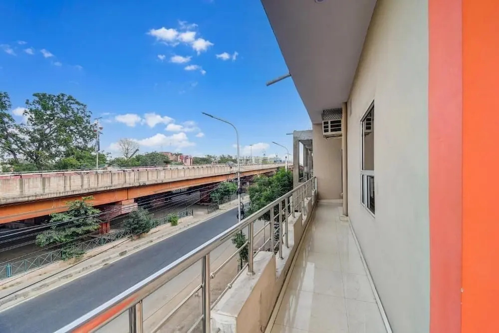 Hotel Radhe Radhe Near Jaipur Airport