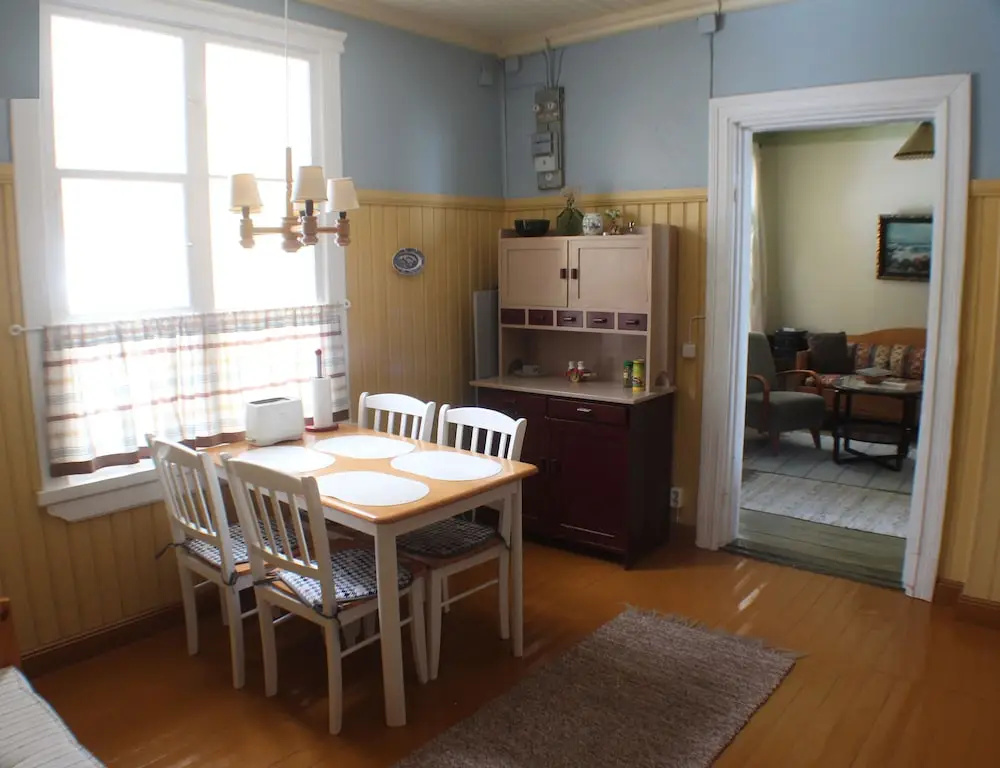 1 Bedroom Family Apartment