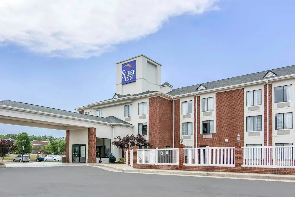 Spark by Hilton Fredericksburg Southpoint