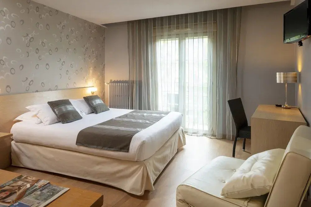 Hotel photo 30