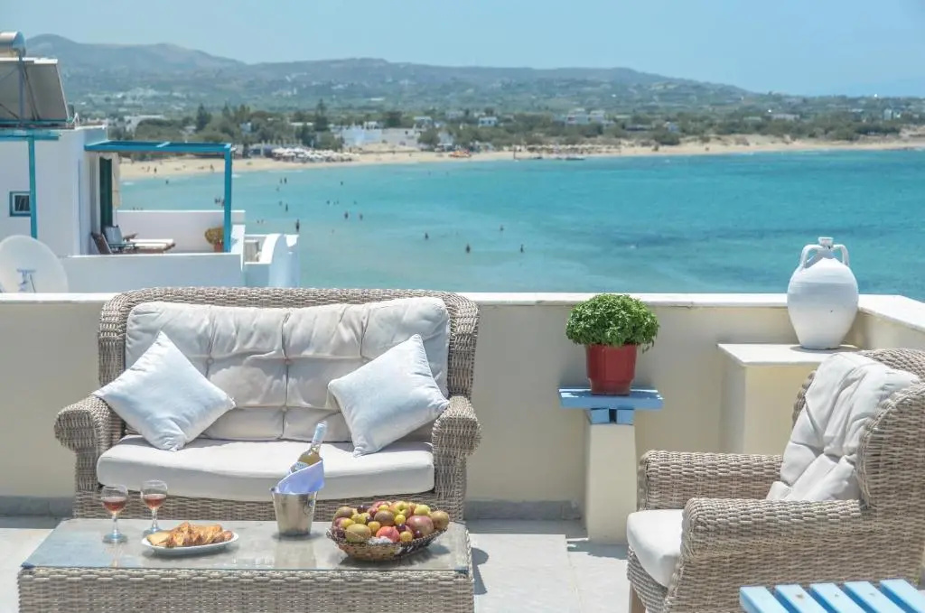 Standard Quadruple room with sea view