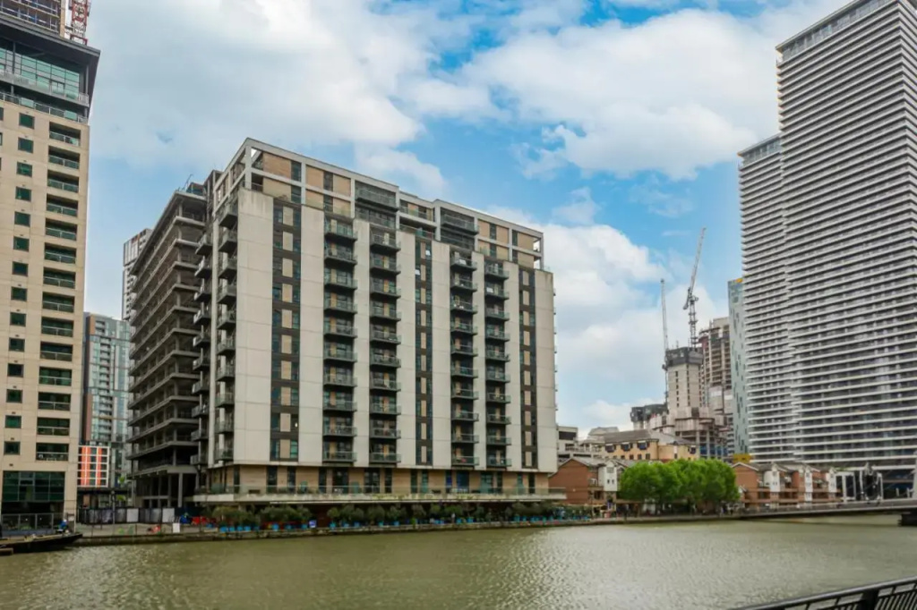 South Quay Serviced Apartments By Mysquare